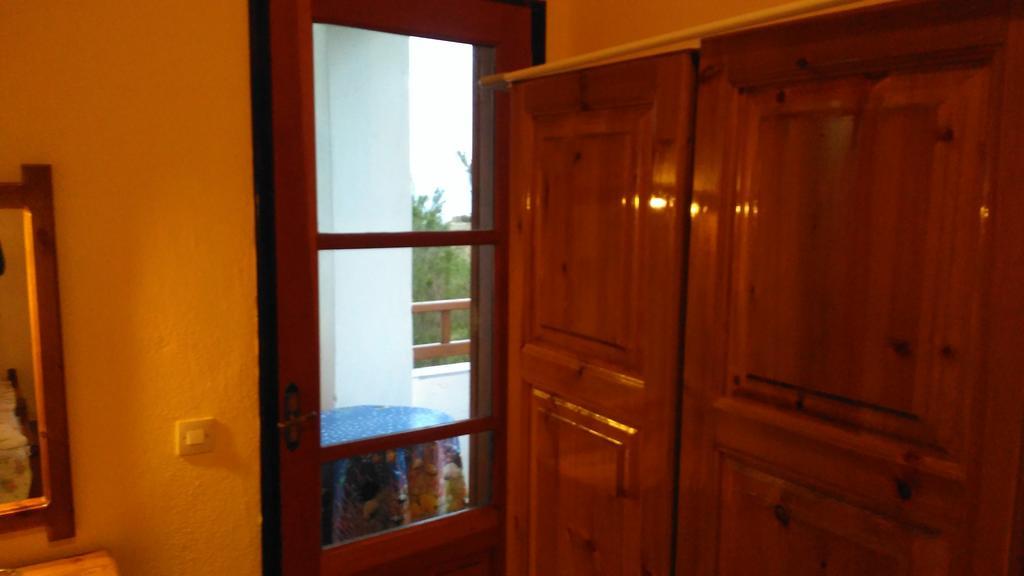Stergiou Rooms Líri Exterior photo